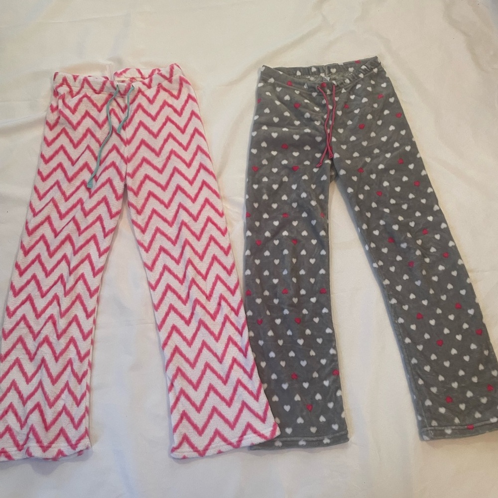 Pajama Drama Women’s Fleece  Zigzag and Heart Pajama Bottoms - Pink/Gray, Size S